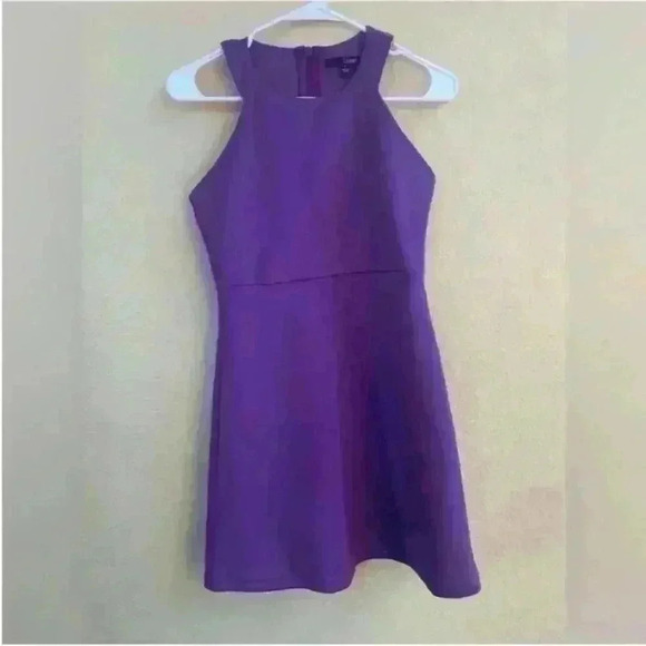 Ladakh Purple “Endless Nights" Dress Size 
Small Excellent Condition! - Picture 4 of 7